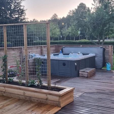 Villa Elme 韦克舍 外观 照片
